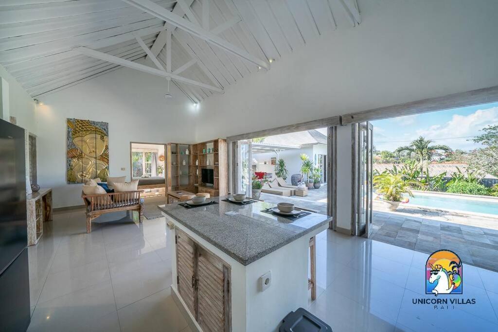 Uluwatu Villa Eva - By Unicorn Villas Bali מראה חיצוני תמונה