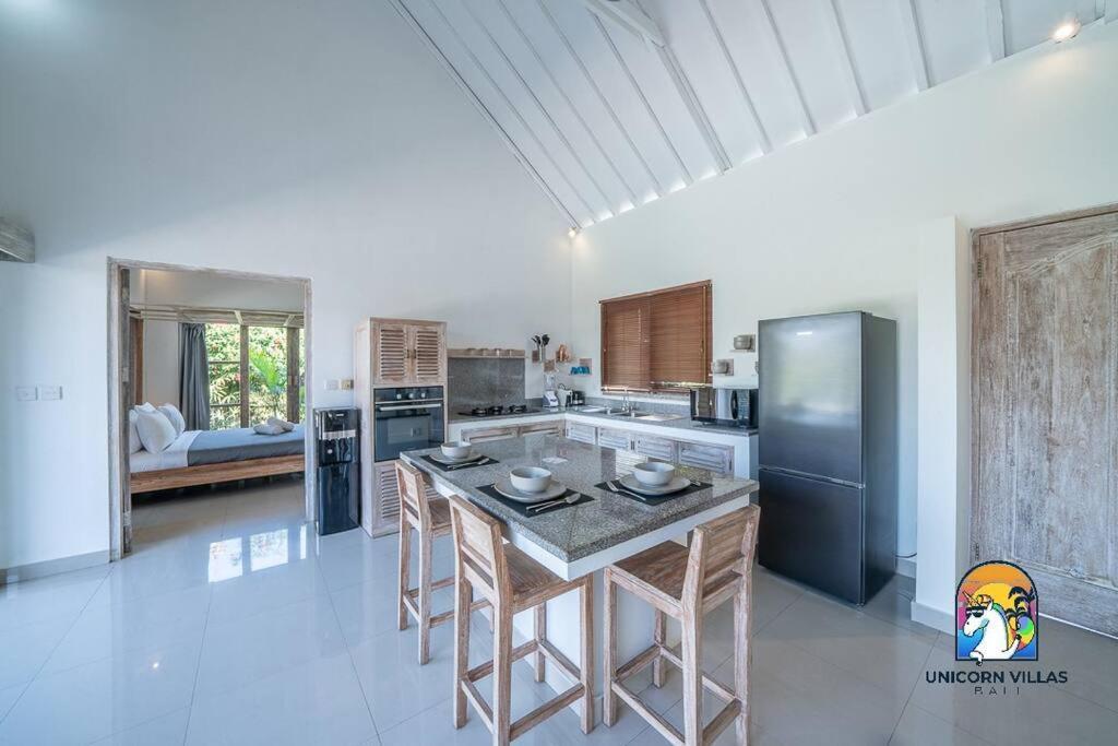 Uluwatu Villa Eva - By Unicorn Villas Bali מראה חיצוני תמונה